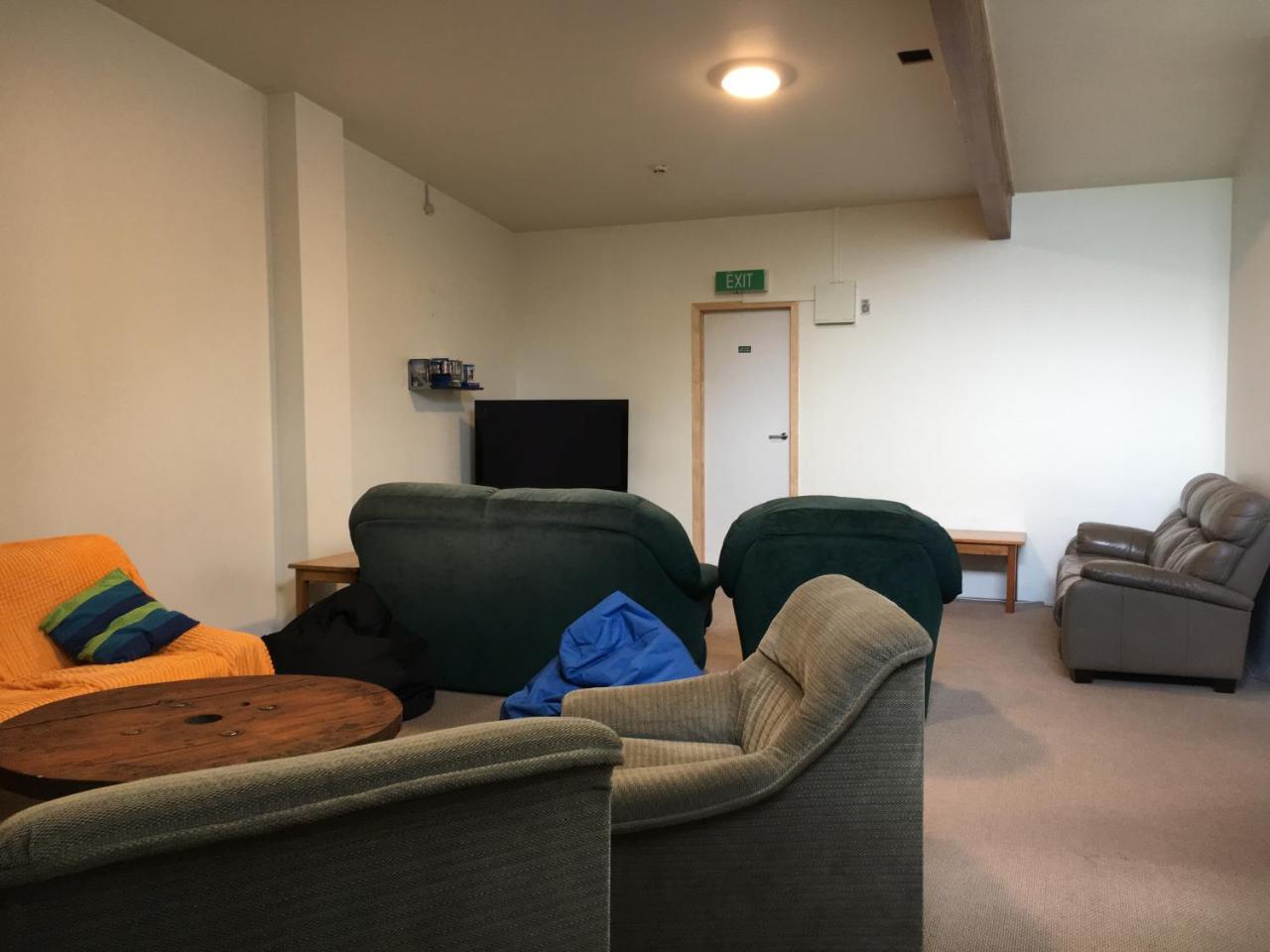 Hostel Bouncing Lamb Backpackers Nelson Exterior foto